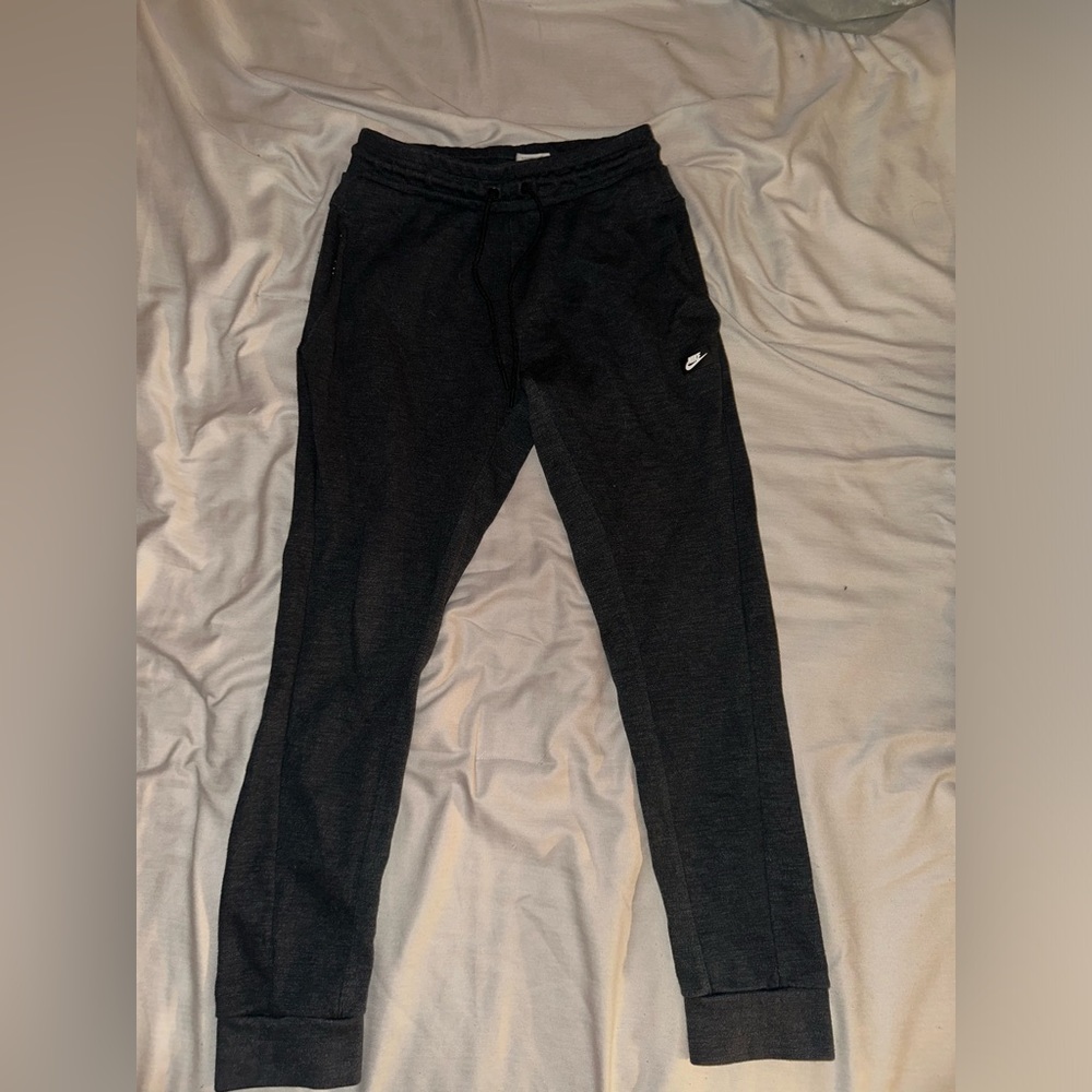 Nike dark grey sweatpants